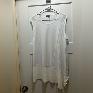 Vince Camuto 2X ivory tank top